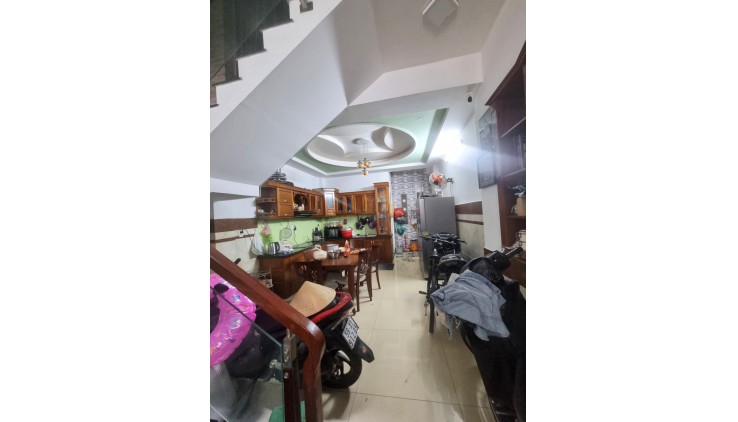 Bán Nhà 4 Tầng Hẻm 7m 68m2_4.2x16 Gần Tuyến Metro XLHN Hiệp Phú Thủ Đức Chỉ 7.9 tỷ Hiếm Có